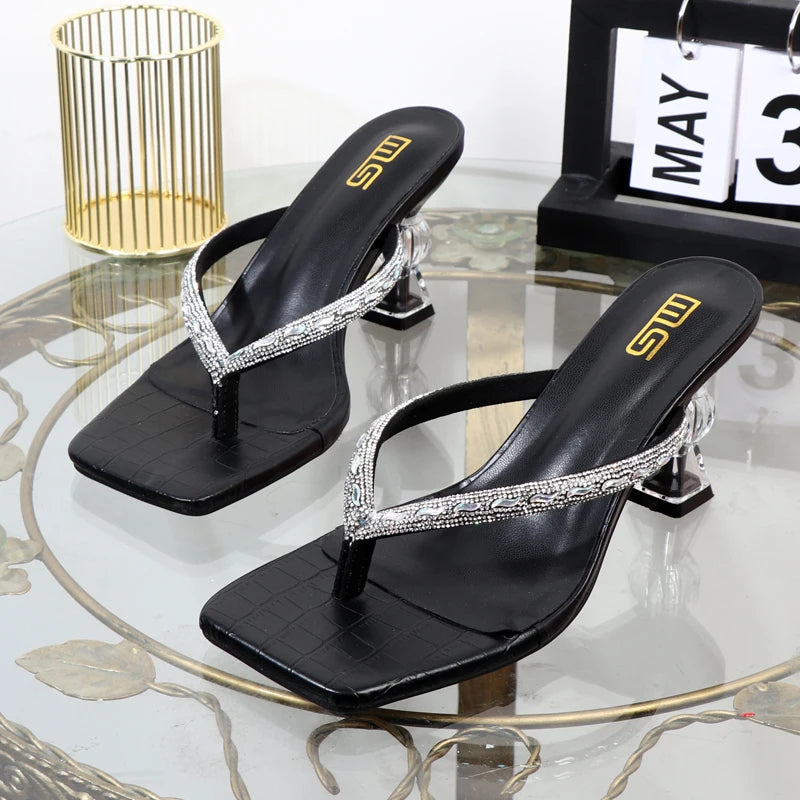 A Vintage Style Heels with Delicate Timeless Details