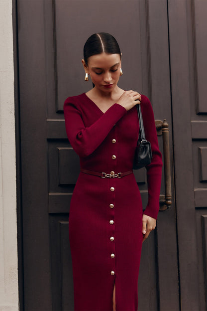 A Vintage Style Dress with Delicate Timeless Details