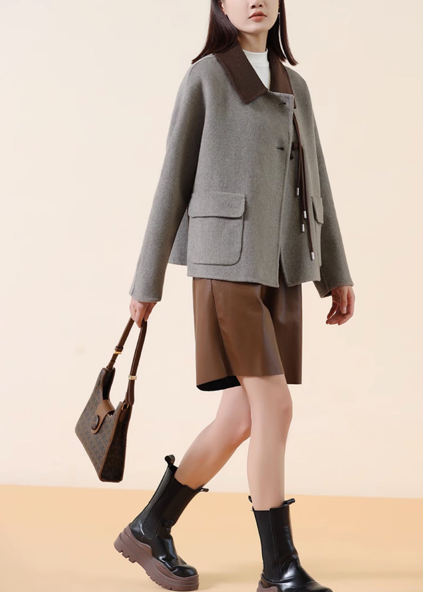 Beautifully Finished Coat in a Timeless Design