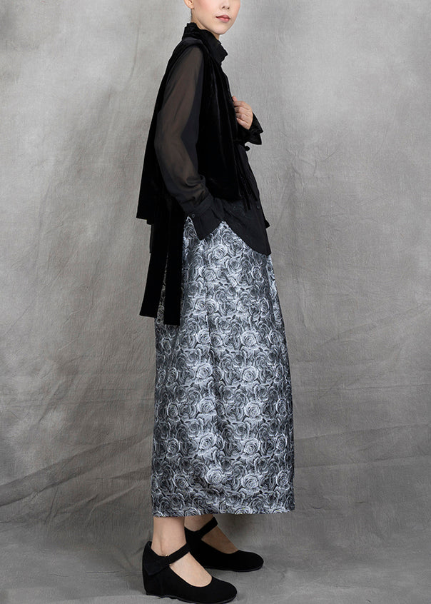 Well Tailored Pants with a Graceful Silhouette