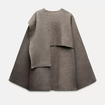 Gracefully Styled Coat for Any Occasion
