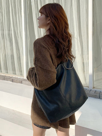 Effortlessly Elegant Bag with a Timeless Design