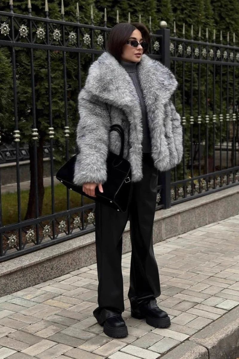 Classic Vintage Coat with a Flattering Fit