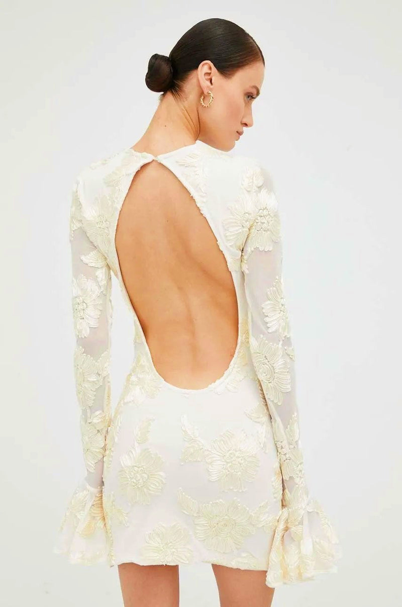 Beautifully Crafted Dress in a Classic Style
