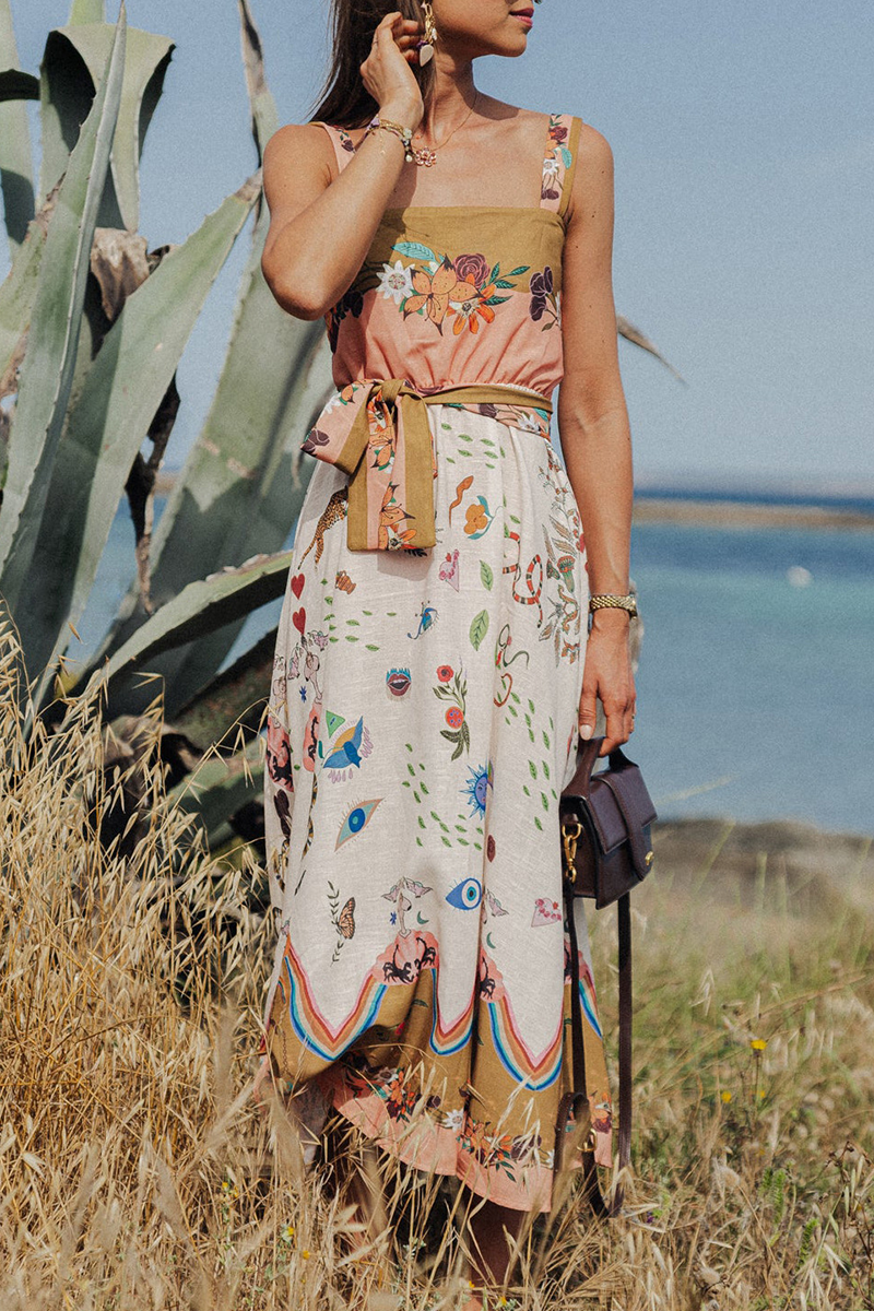 A Vintage Style Dress with Delicate Timeless Details