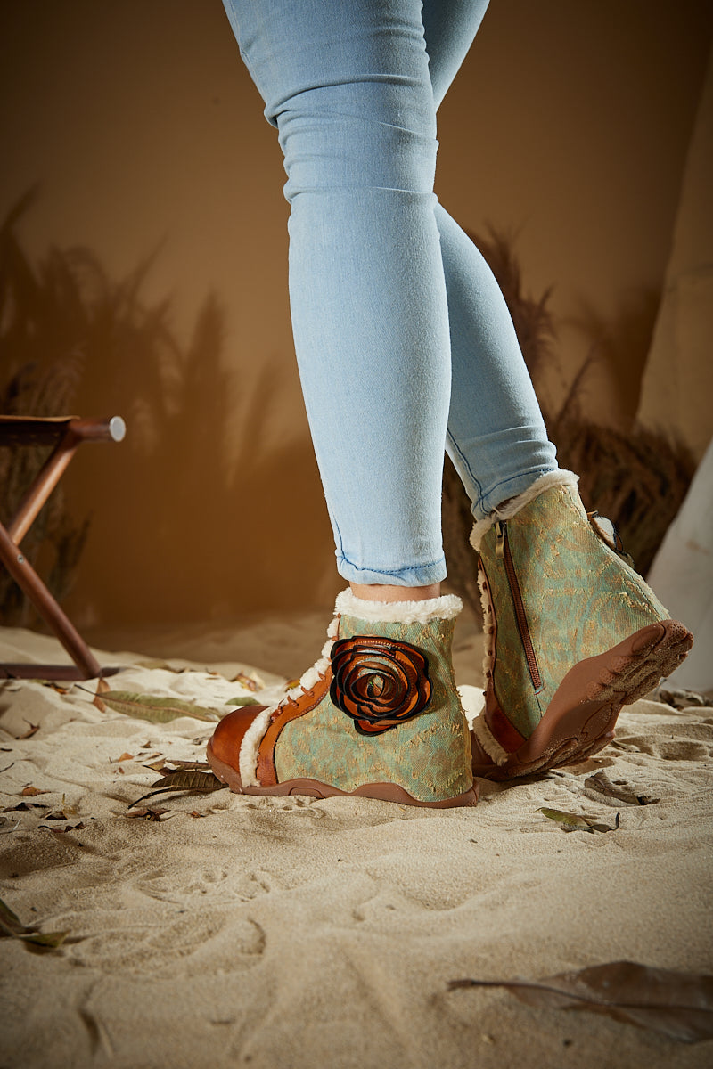 Beautifully Finished Boots in a Timeless Design