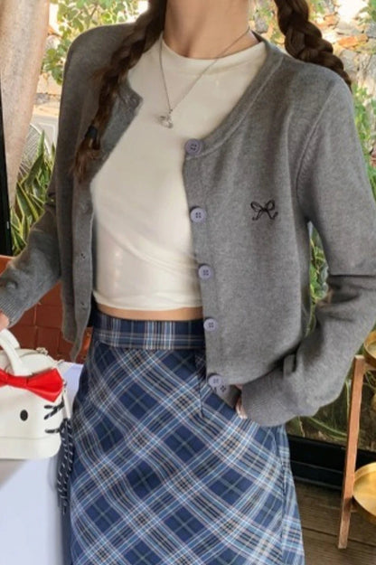 Classic Vintage & Enduringly Stylish Cardigan