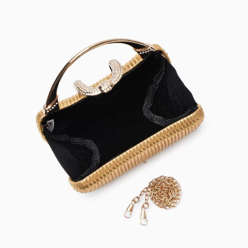 Beautifully Crafted Bag in a Classic Style