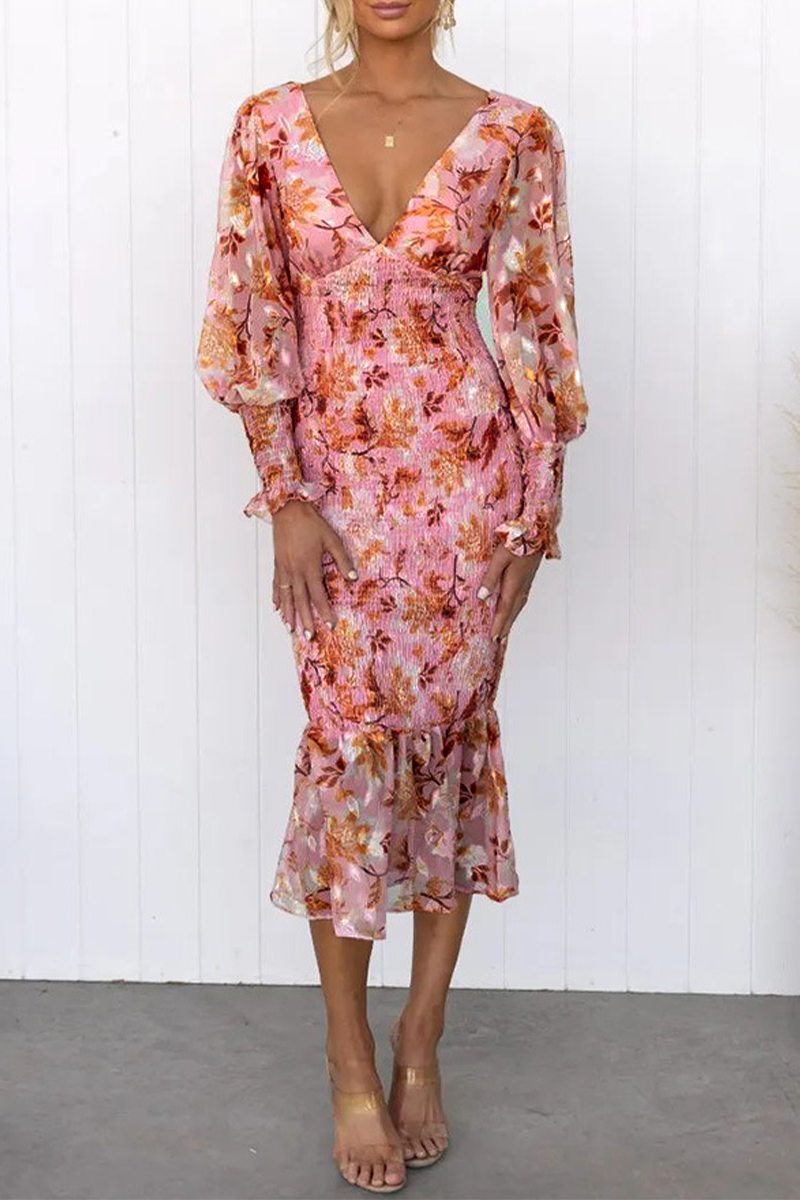 Sophisticated Dress with a Clean Classic Look