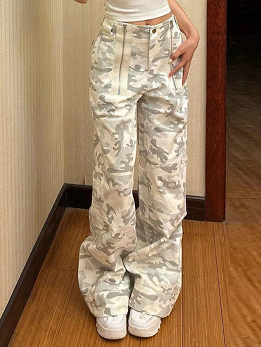 CAMOUFLAGE