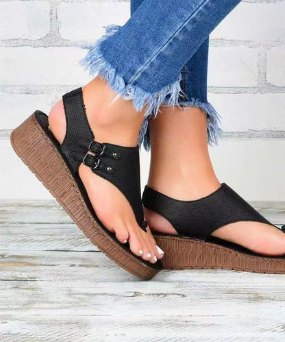 Polished Sandals with an Effortless Classic Look