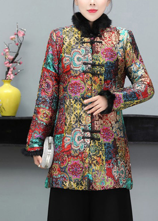 Beautifully Finished Coat in a Timeless Design