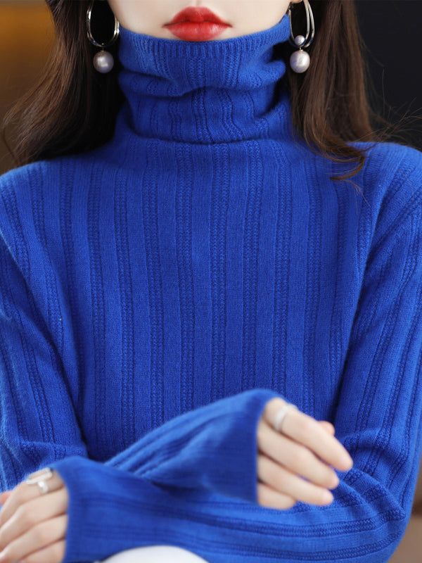 Classic Vintage Sweater with a Flattering Fit