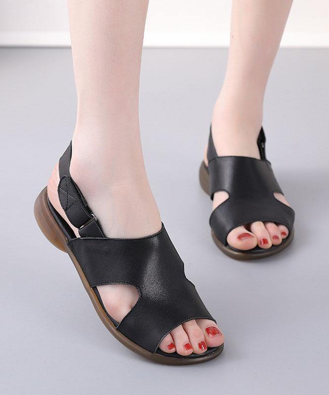 Beautifully Crafted Sandals in a Classic Style