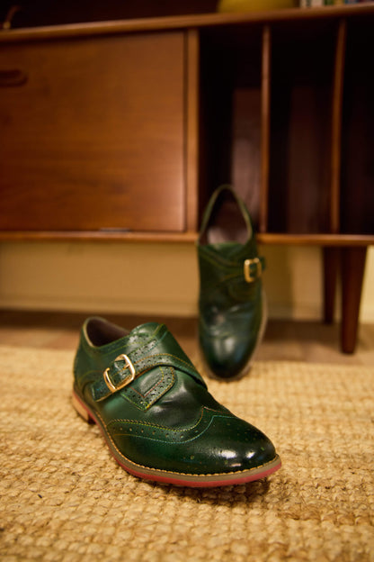 Effortlessly Elegant Garment with a Timeless Design
