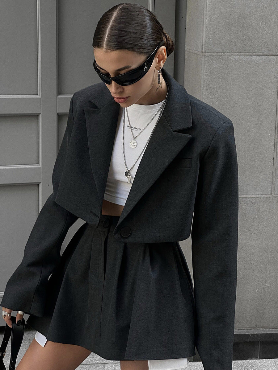 Polished Garment with an Effortless Classic Look