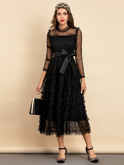 Effortlessly Elegant Dress with a Timeless Design