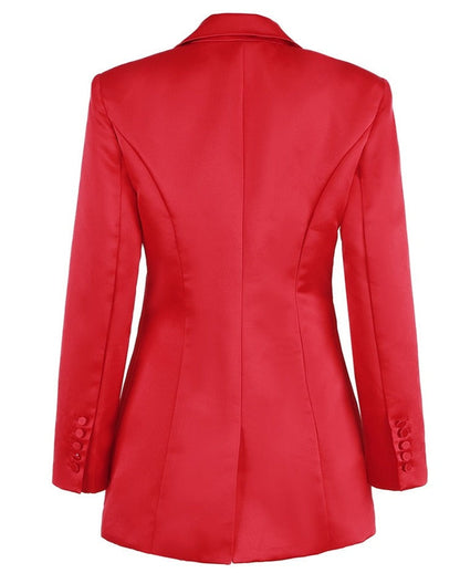 Effortlessly Elegant Garment with a Timeless Design