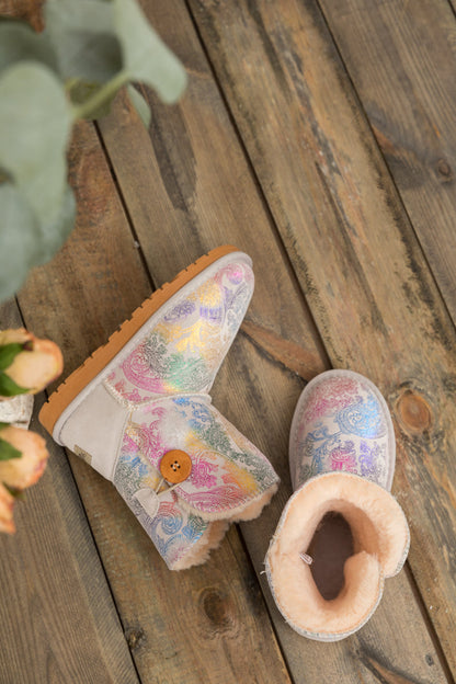 Elegantly Styled Boots for Everyday Wear