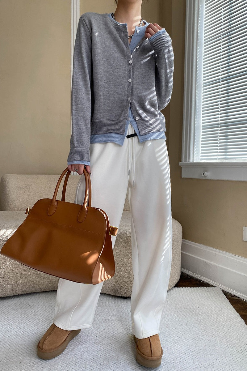 Elegantly Styled Cardigan for Everyday Wear