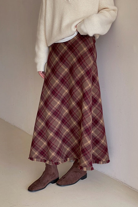 Effortlessly Elegant Garment with a Timeless Design
