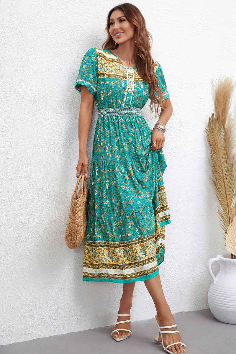 Classic Vintage & Enduringly Stylish Dress