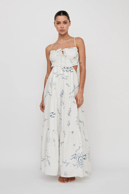 Beautifully Crafted Dress in a Classic Style