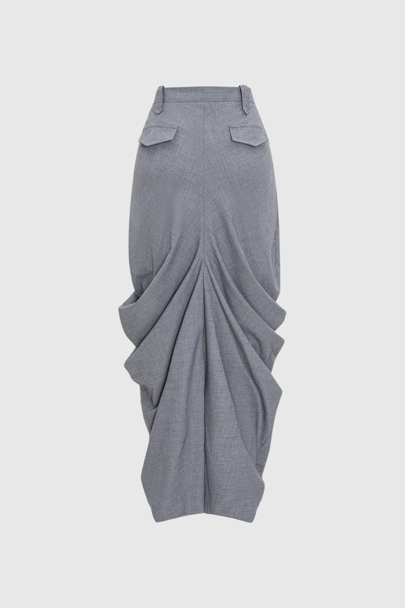 Effortlessly Elegant Garment with a Timeless Design