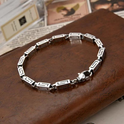 Beautifully Crafted Garment in a Classic Style