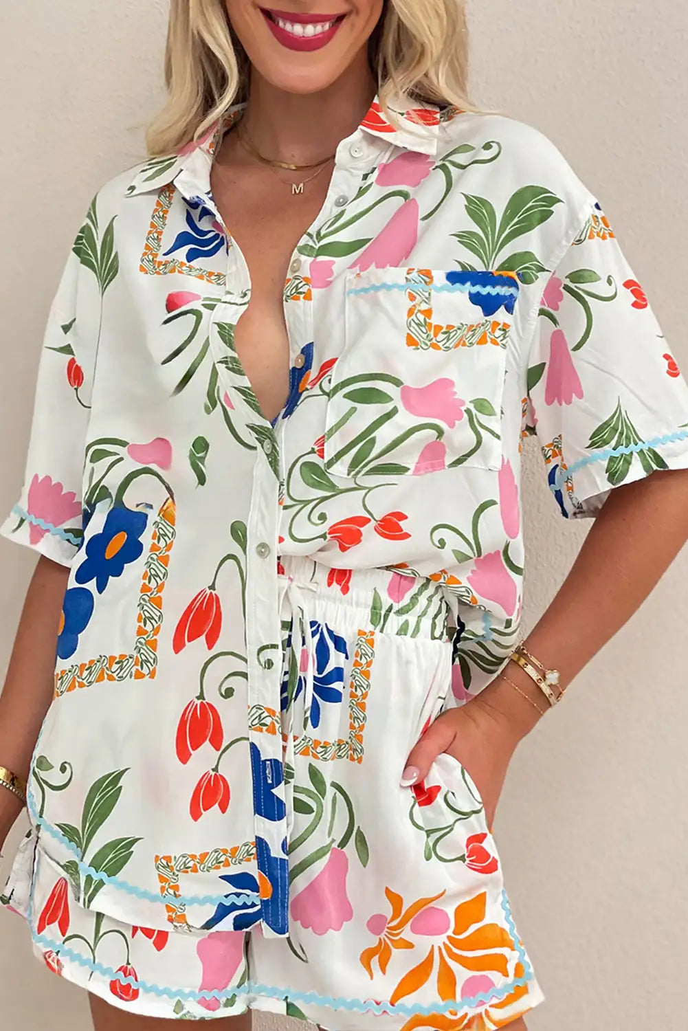 Gracefully Styled Garment for Any Occasion