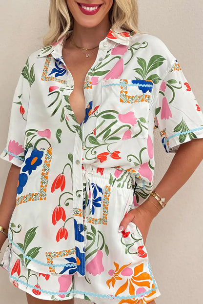 Gracefully Styled Garment for Any Occasion