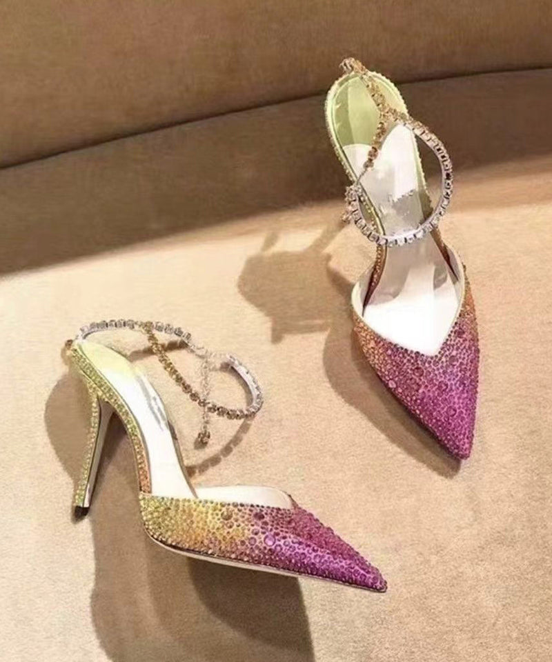 Well Tailored Sandals with a Graceful Silhouette