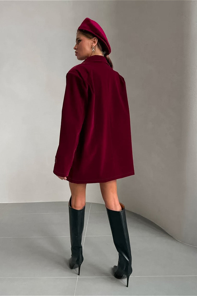 Classic Vintage Coat with a Flattering Fit