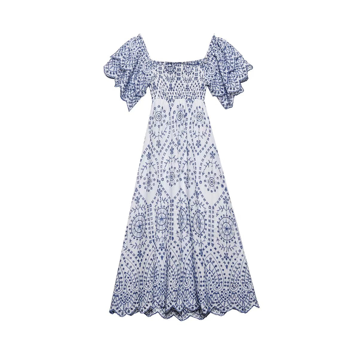 Beautifully Finished Dress in a Timeless Design