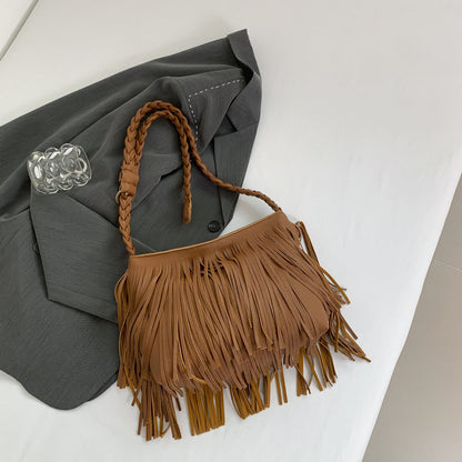 Beautifully Finished Bag in a Timeless Design