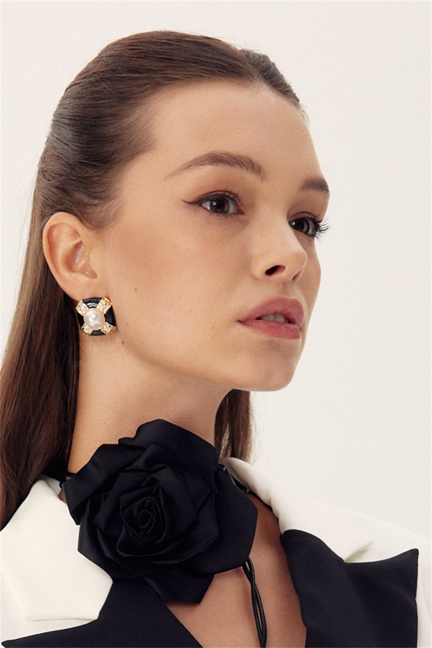 Beautifully Finished Garment in a Timeless Design
