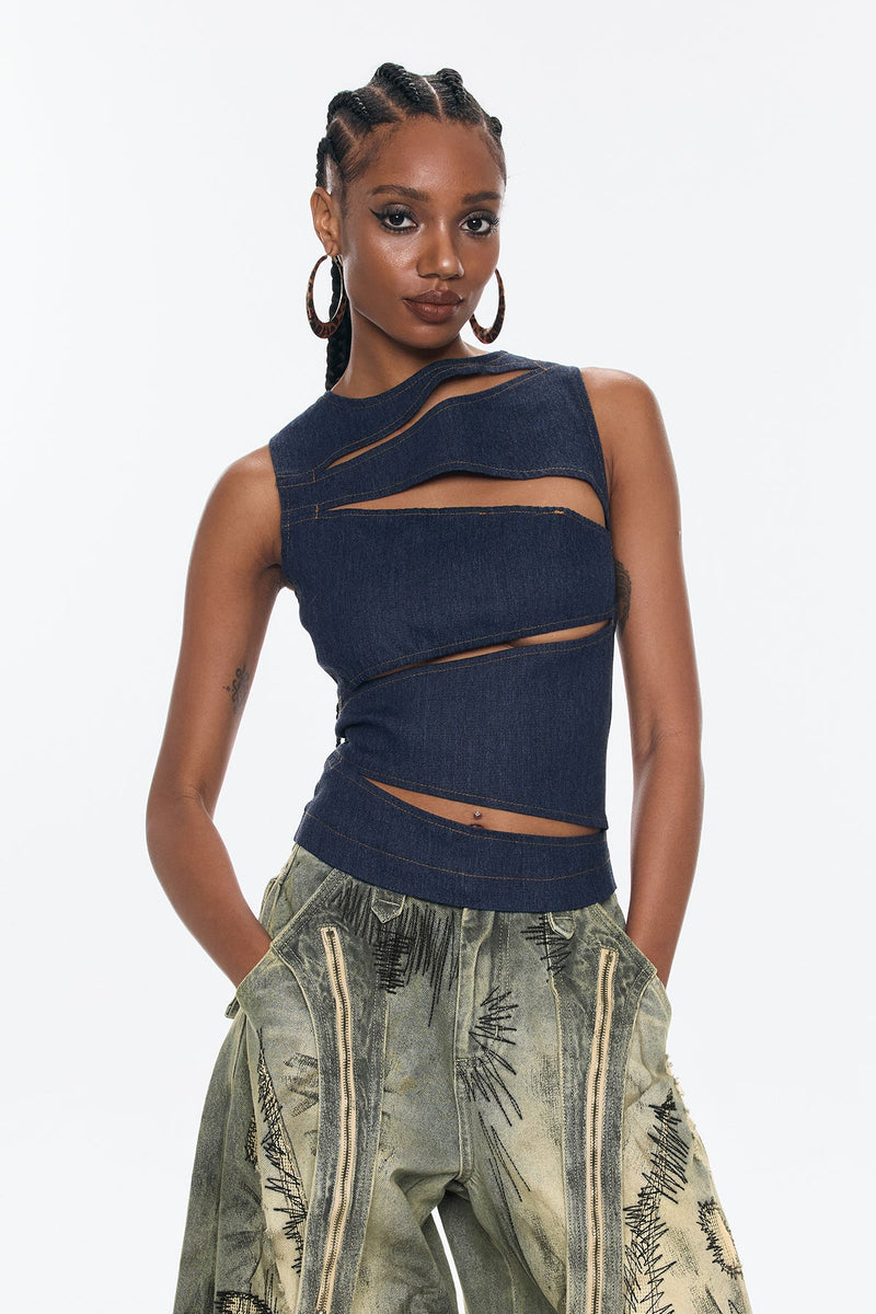 A Vintage Style Top with Delicate Timeless Details