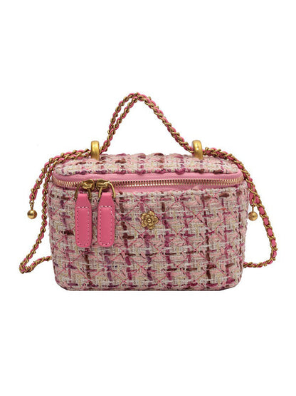 Elegantly Styled Bag for Everyday Wear