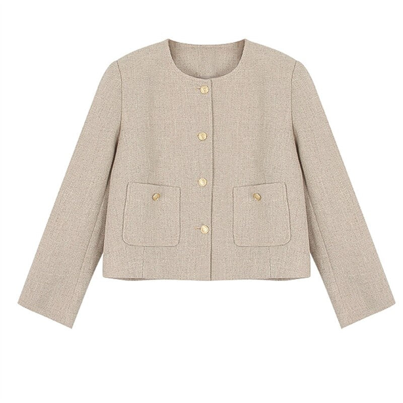 Effortlessly Elegant Jacket with a Timeless Design