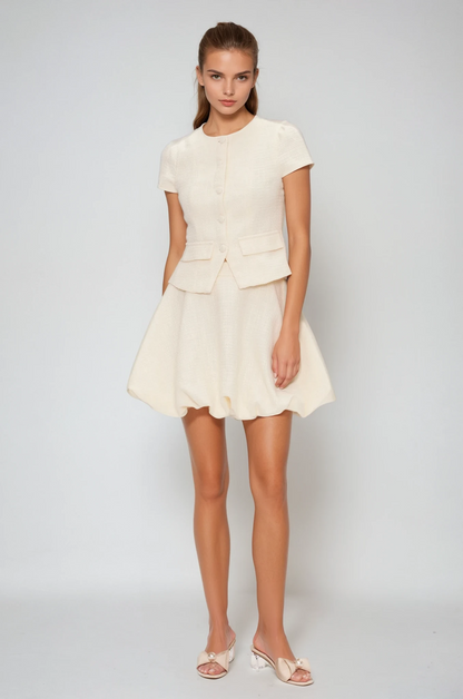 Well Tailored Garment with a Graceful Silhouette