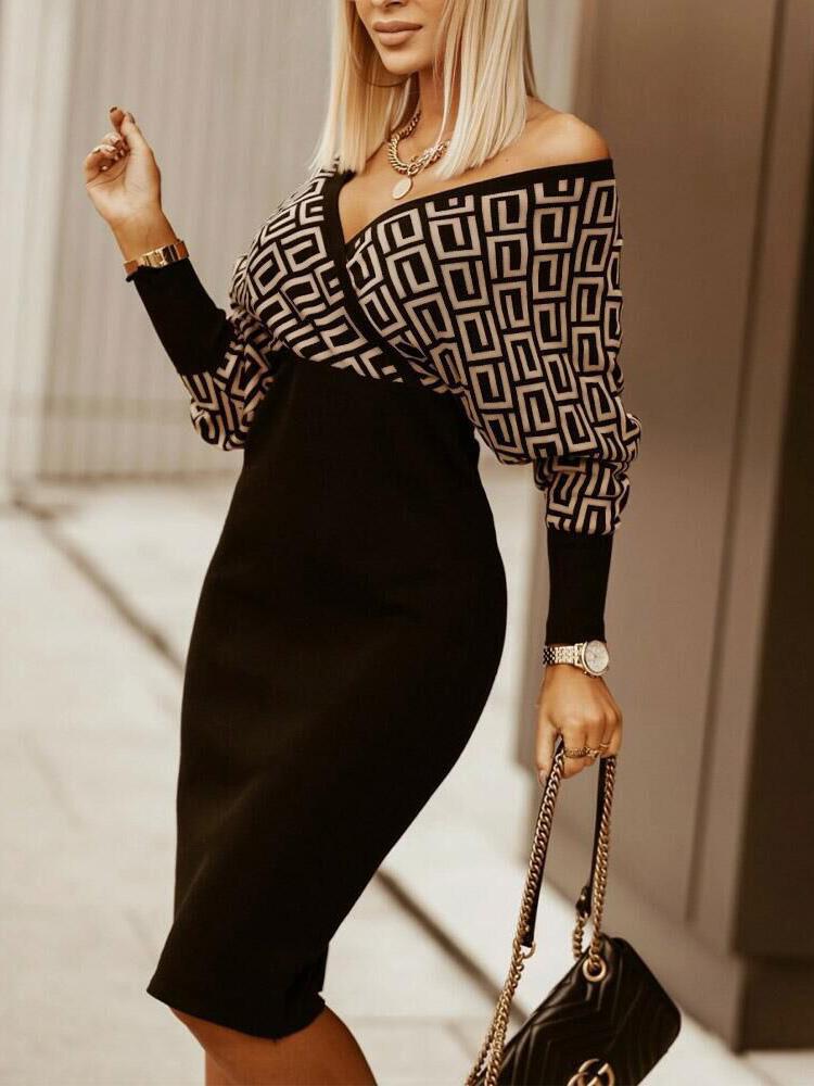 Classic Vintage Dress with a Flattering Fit