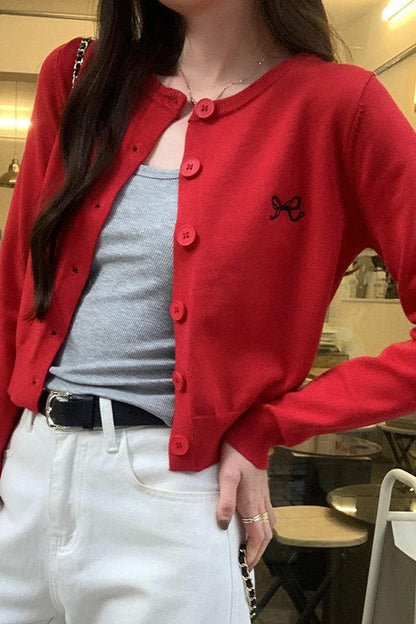 Classic Vintage & Enduringly Stylish Cardigan