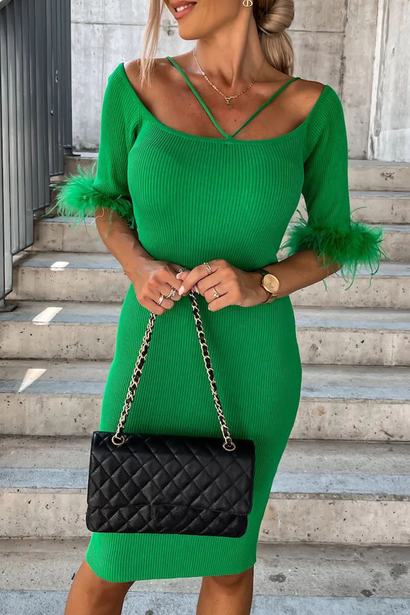 Beautifully Finished Dress in a Timeless Design