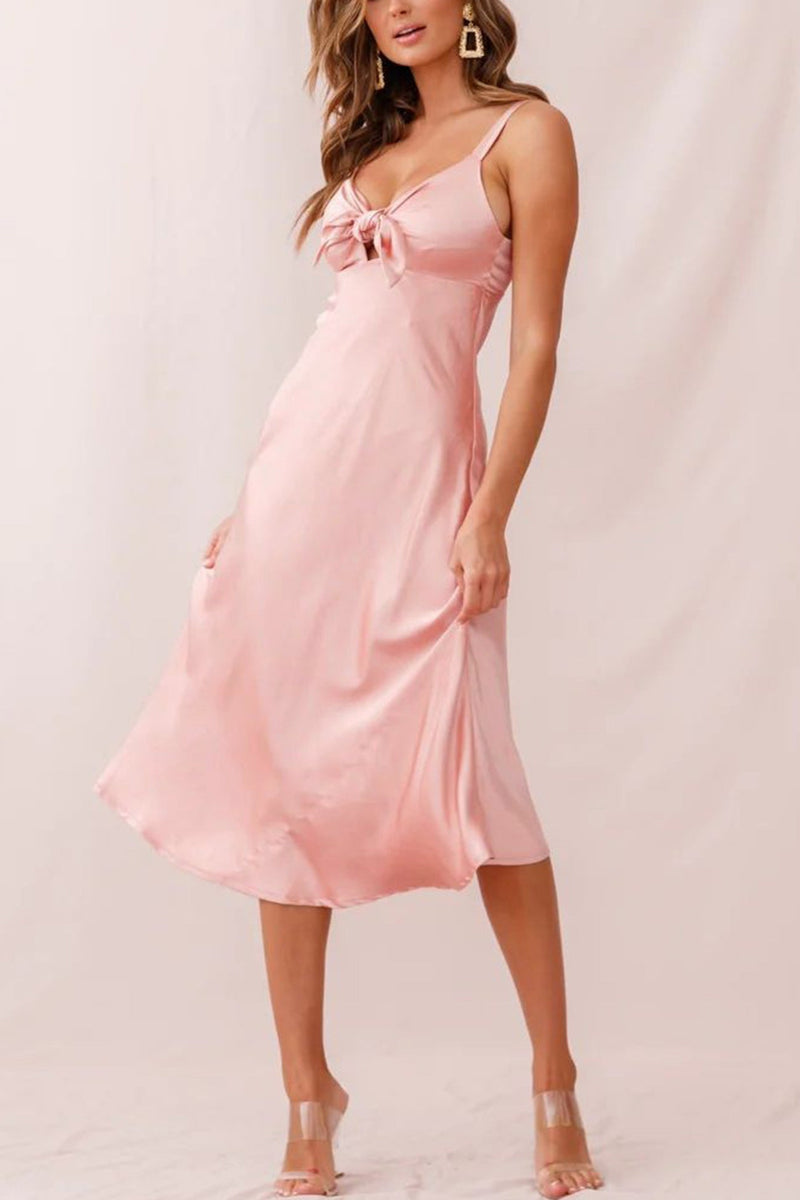 Well Tailored Dress with a Graceful Silhouette