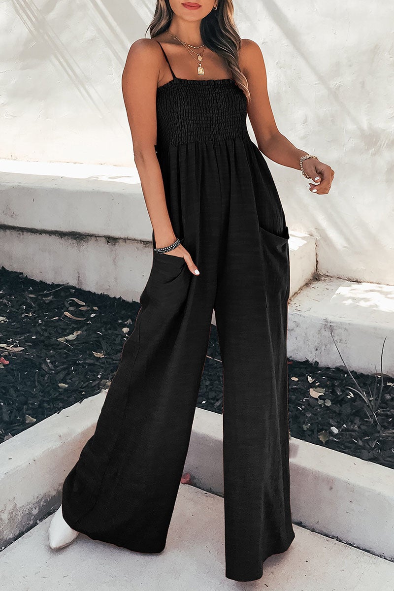 Sophisticated Garment with a Clean Classic Look
