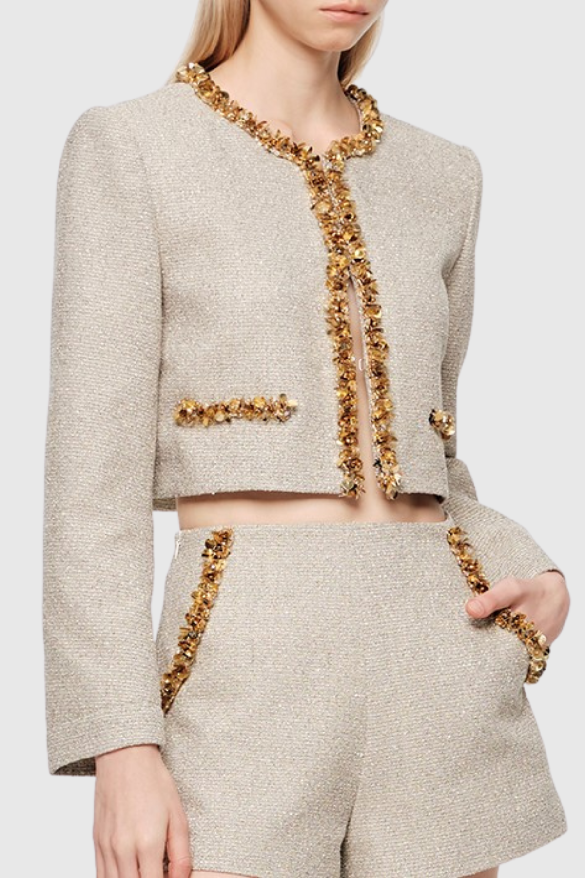Well Tailored Jacket with a Graceful Silhouette