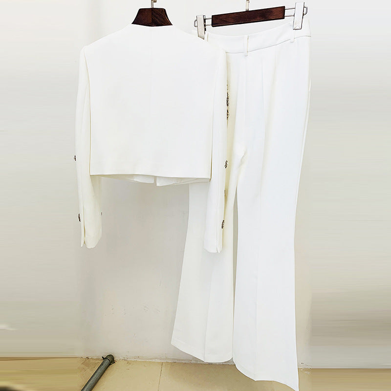 Elegantly Styled Jacket for Everyday Wear