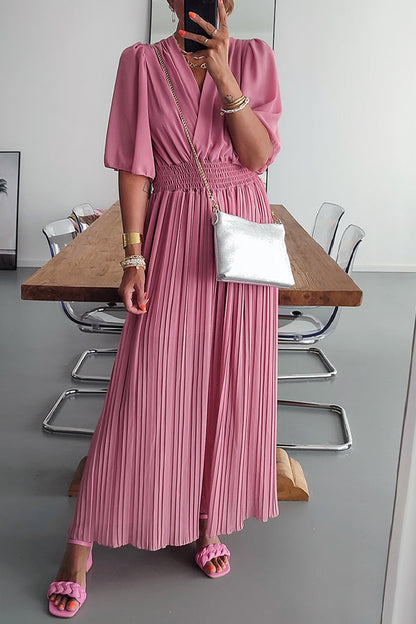 Sophisticated Garment with a Clean Classic Look