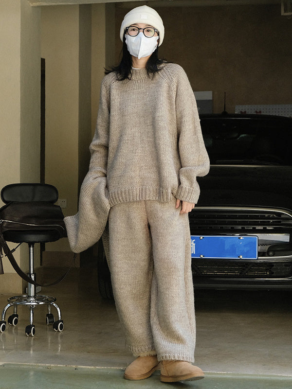 Sophisticated Pants with a Clean Classic Look