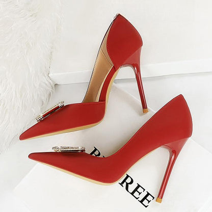 Sophisticated Heels with a Clean Classic Look